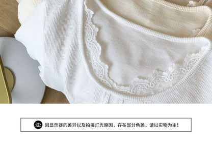Scoop Neck Lace Trim Tee