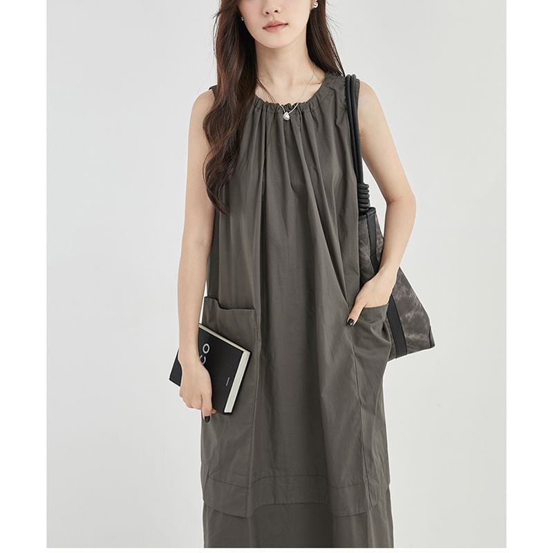 Sleeveless Round Neck Pocket A-Line Plain Panel Dress Maxi