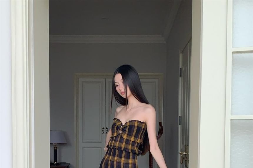 Ruffle Plaid Strapless Dress A-Line Maxi Trim Slit