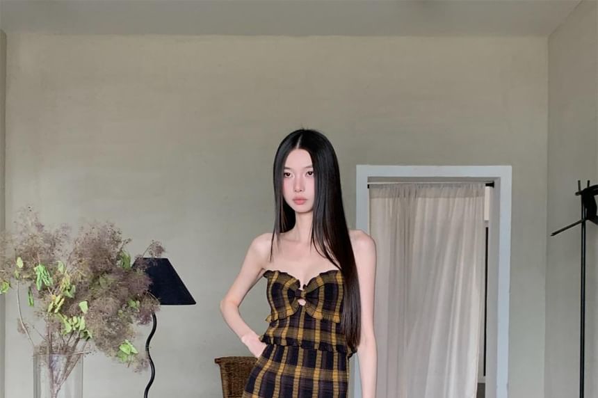 Ruffle Plaid Strapless Dress A-Line Maxi Trim Slit