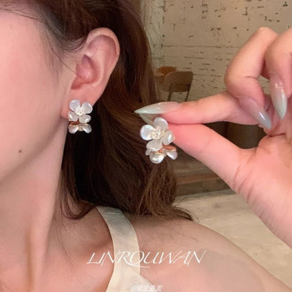 Acrylic Earring Floral Alloy Stud