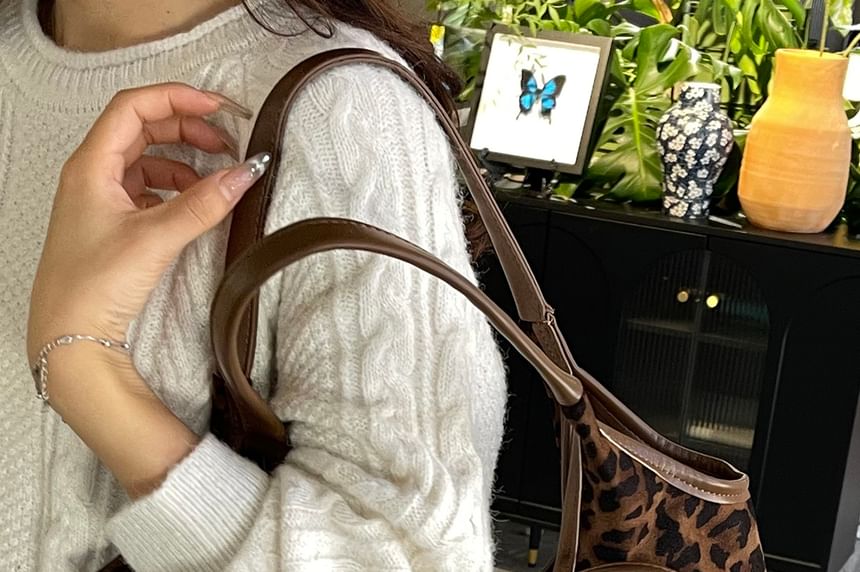 Bow Leopard Print Tote Bag