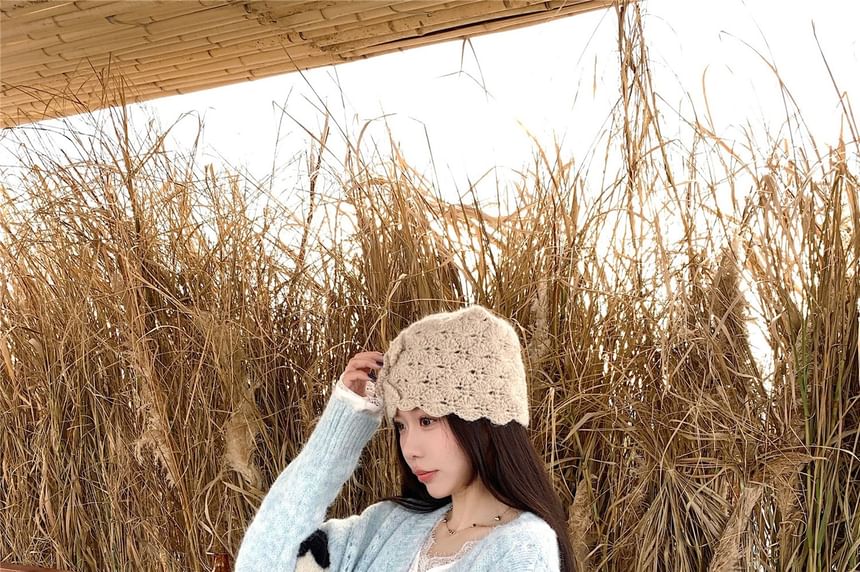 V-Neck Lace Trim T-Shirt and Pointelle Cardigan