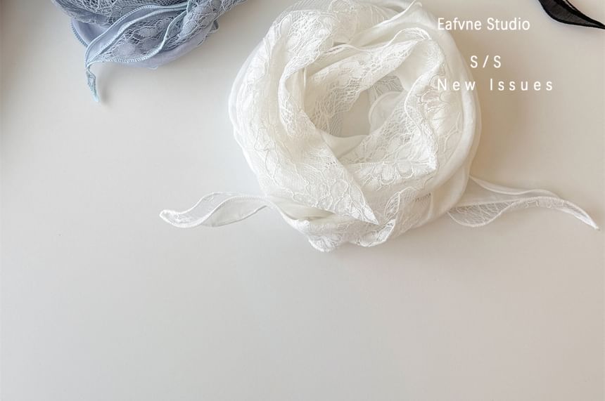Edge Scarf Panel Lettuce Lace