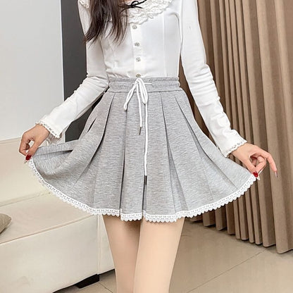 High Rise Lace Trim Mini Pleated Skirt