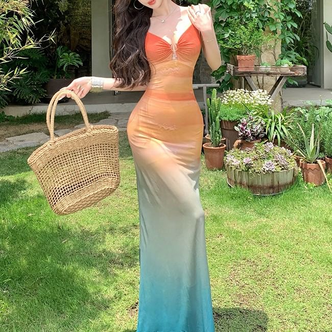 Spaghetti Strap V-Neck Gradient Cutout Mesh Maxi Mermaid Dress