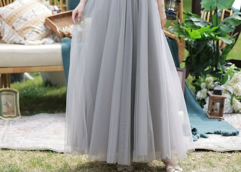 Short-Sleeve Floral Applique Mesh Maxi A-Line Bridesmaid Dress