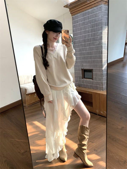 Asymmetrical Ruffle Maxi Skirt with Lace Trim and V-Neck Pullover