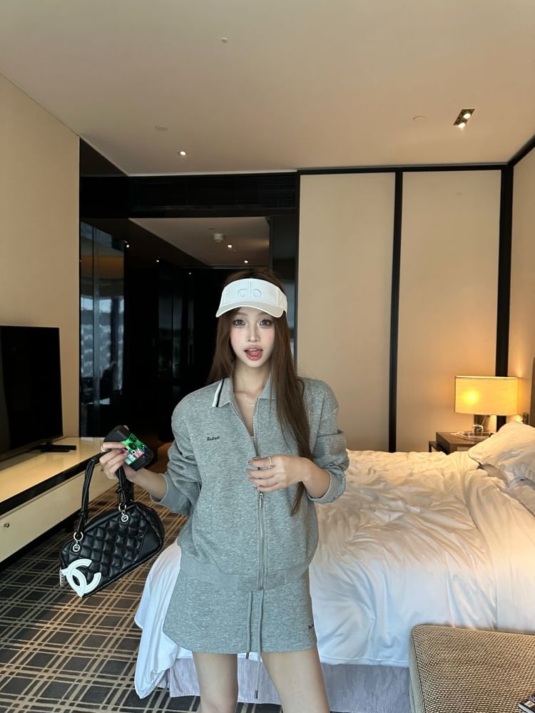 Contrast Trim Zip Jacket with A-Line Mini Skirt