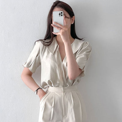 Satin Short-Sleeve Shirt in Solid Color Button-Down Style