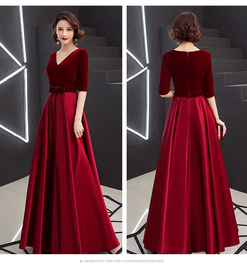 Velvet Evening V-Neck Short-Sleeve Gown A-Line Plain