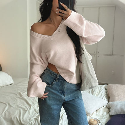 Plain Loose Fit V-Neck Extended Sleeve Knit Tee