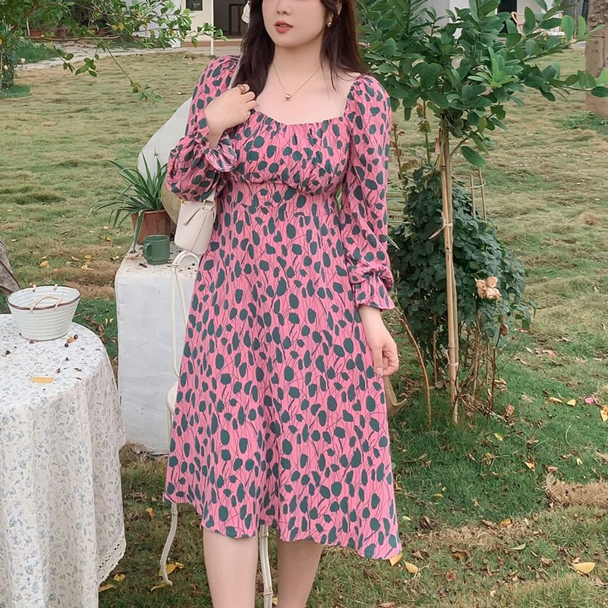 Plus Size Long Sleeve Square Neck Leaf Print Midi A-Line Dress