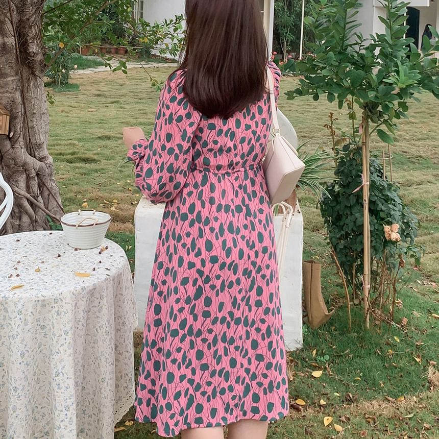 Plus Size Long Sleeve Square Neck Leaf Print Midi A-Line Dress