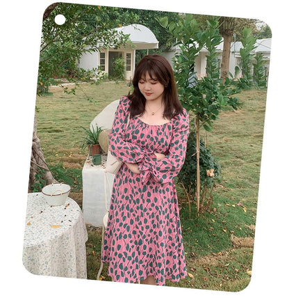 Plus Size Long Sleeve Square Neck Leaf Print Midi A-Line Dress