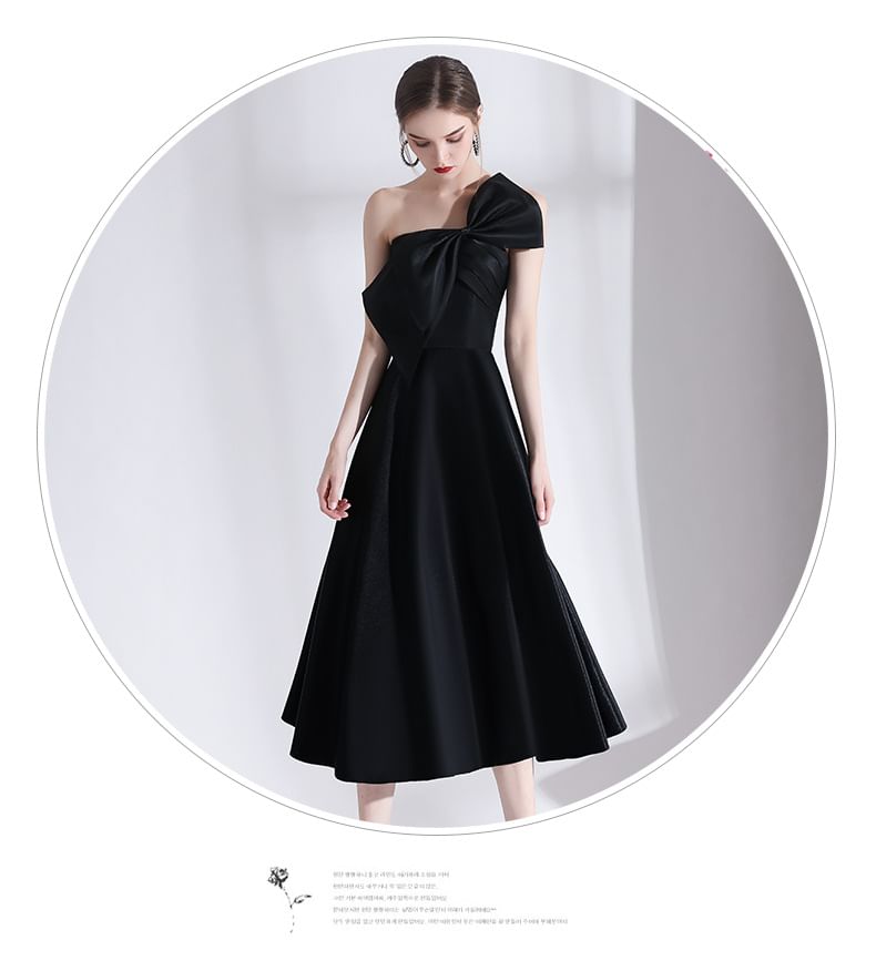 Strapless Plain Bow Detail Midi Cocktail Dress