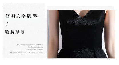 A-Line Spaghetti Strap Gown Evening Plain V-Neck