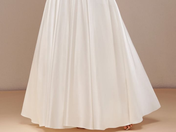 Spaghetti Strap V-Neck Plain Evening Gown