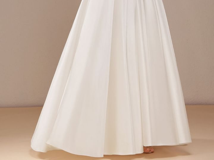 Spaghetti Strap V-Neck Plain Evening Gown