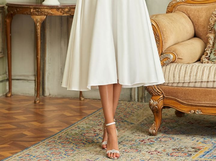 Elbow-Sleeve V-Neck Plain Cocktail Dress