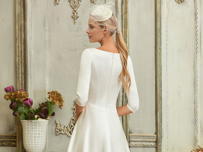 Elbow-Sleeve V-Neck Plain Cocktail Dress