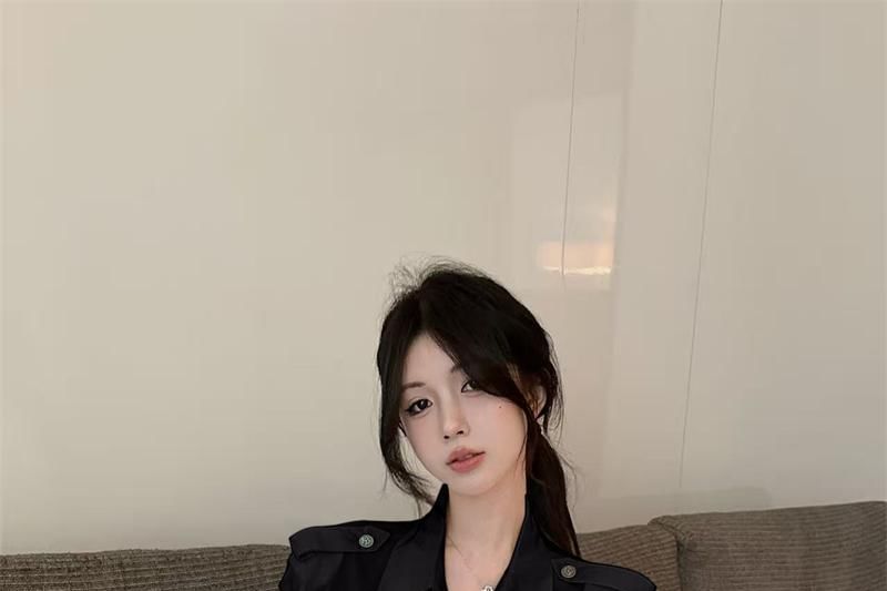 Set: Buttoned Collar Solid Blouse & Matching Belt, Long Sleeves