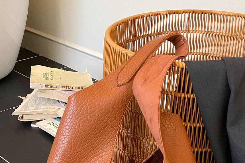 Faux Leather Grained Shoulder Bag