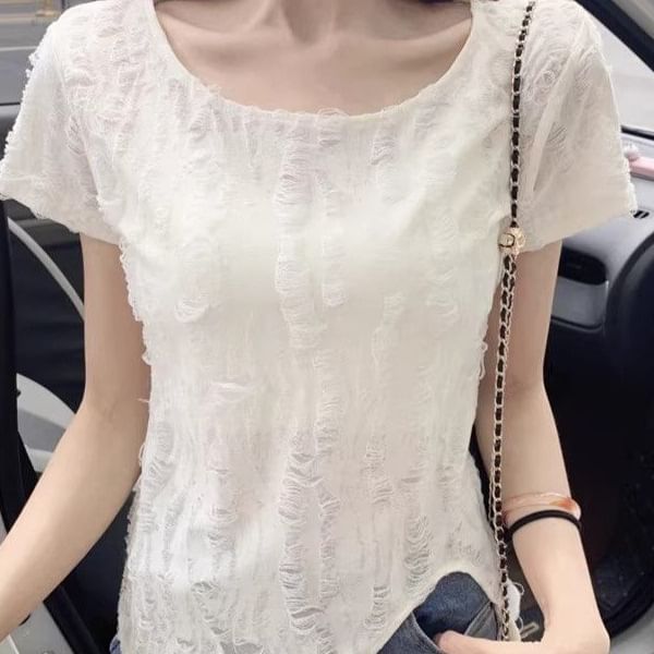 One-Shoulder Short-Sleeve Distressed Asymmetrical Solid Tee