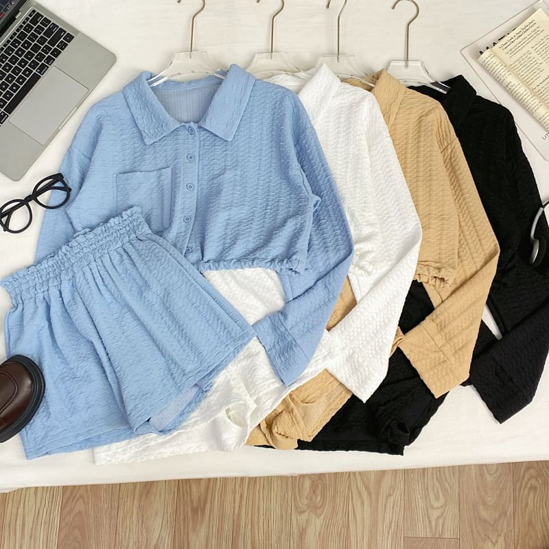 Matching Set: Buttoned Collar Crop Blouse & High-Rise Solid Shorts