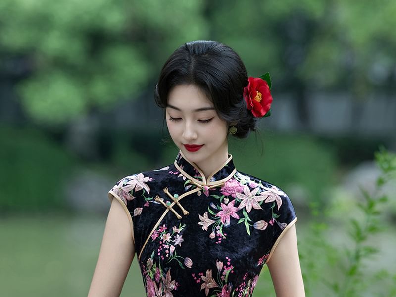 Cap-Sleeve Floral Midi Qipao