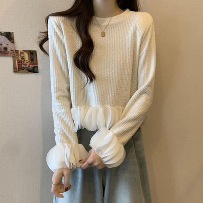 Crewneck Long-Sleeve Ruffle-Hem Knit Pullover in Solid Tone