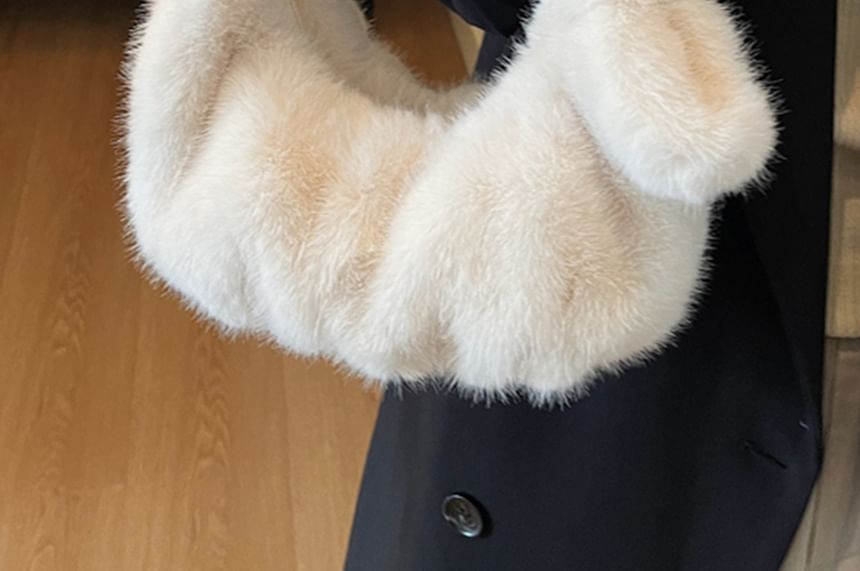 Plain Fluffy Shoulder Bag