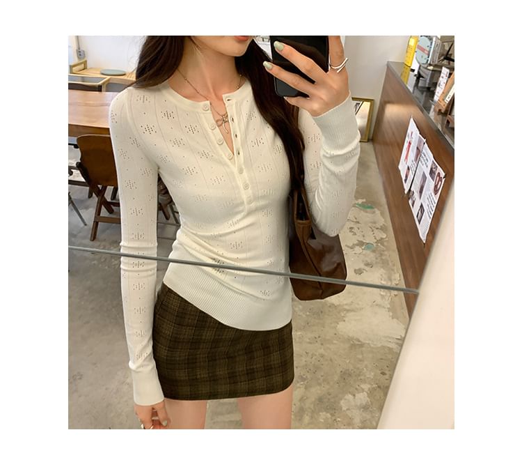 Classic Buttoned Front Long Sleeve Solid Casual Top