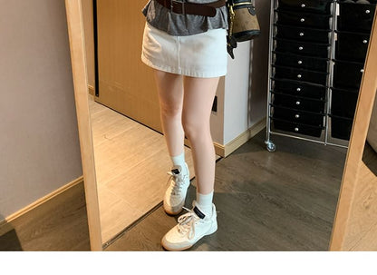 U Neckline Short Sleeve Solid Cropped Tee
