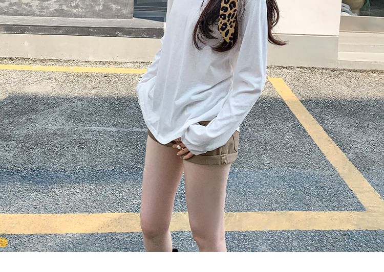 Simple V Neckline Long Sleeve Basic Blouse