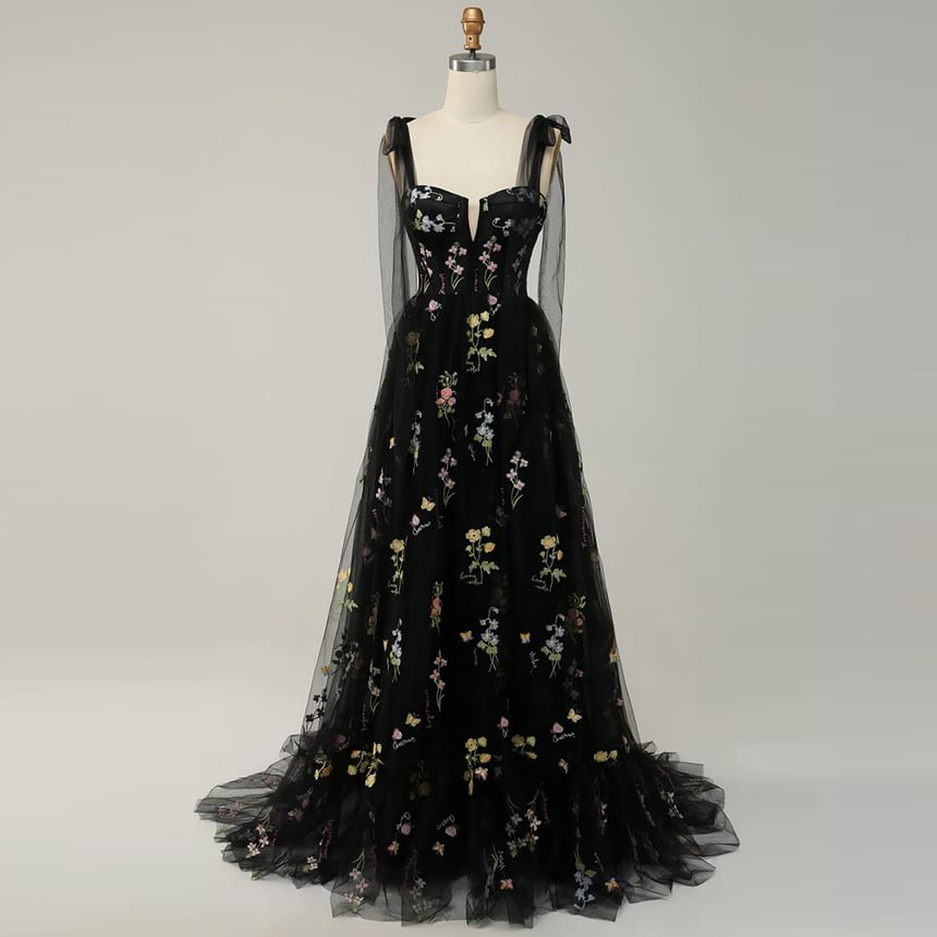 Sleeveless Floral Embroidered Mesh A-Line Evening Gown