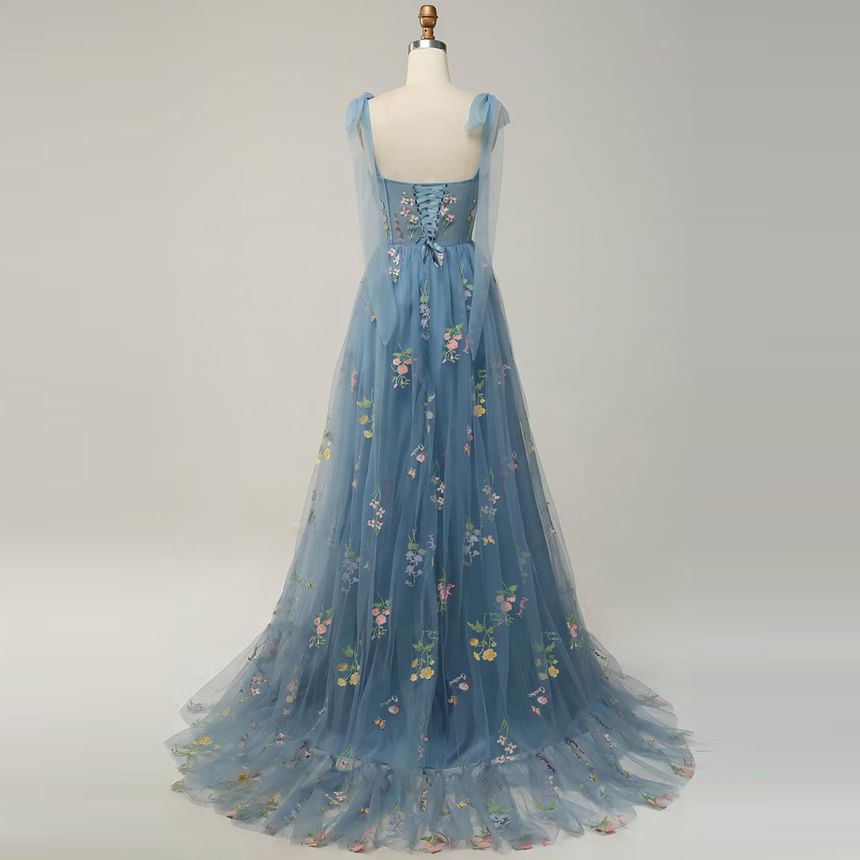 Sleeveless Floral Embroidered Mesh A-Line Evening Gown