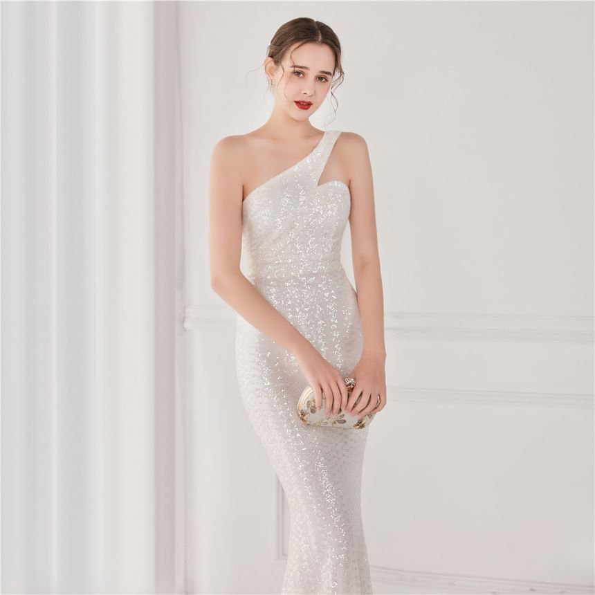 Sleeveless One-Shoulder Sequin Mermaid Evening Gown