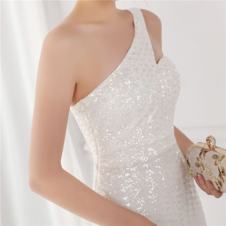 Sleeveless One-Shoulder Sequin Mermaid Evening Gown