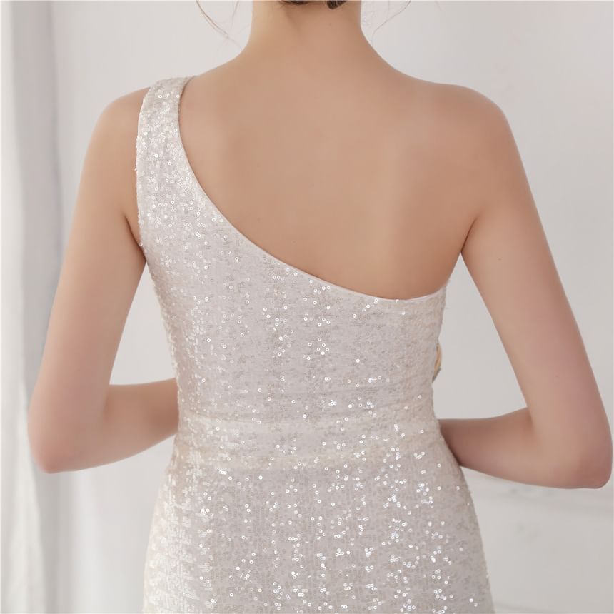 Sleeveless One-Shoulder Sequin Mermaid Evening Gown