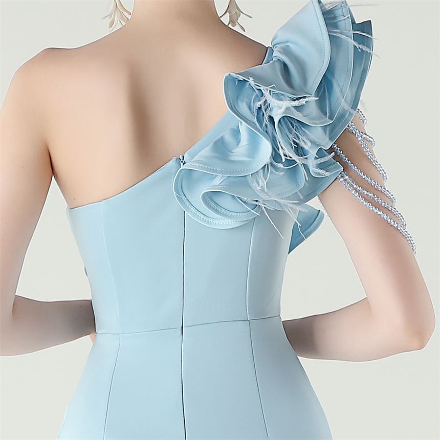 Sleeveless One-Shoulder Plain Ruffle Trim Slit Sheath Evening Gown