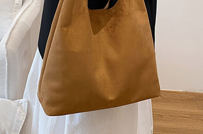 Faux Leather Plain Shoulder Bag With Pouch
