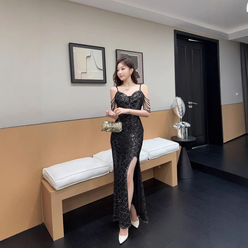 Spaghetti Strap Sequin Patterned Beaded Slit Trumpet Evening Dress