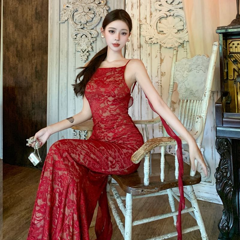 Spaghetti Strap Ruffle Trim Open Back Lace Maxi Sheath Evening Dress