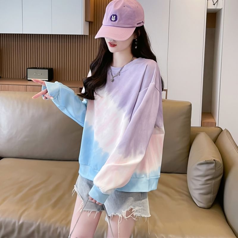 Tie Dye Pullover with Round Neck