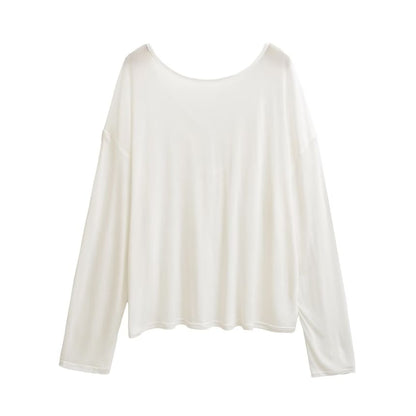 Plain T-Shirt with Crewneck and Long Sleeves