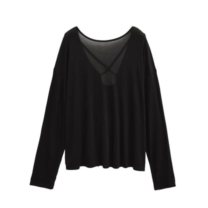 Plain T-Shirt with Crewneck and Long Sleeves
