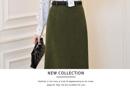 Dotted Blouse with Long Sleeves and Tie Neckline