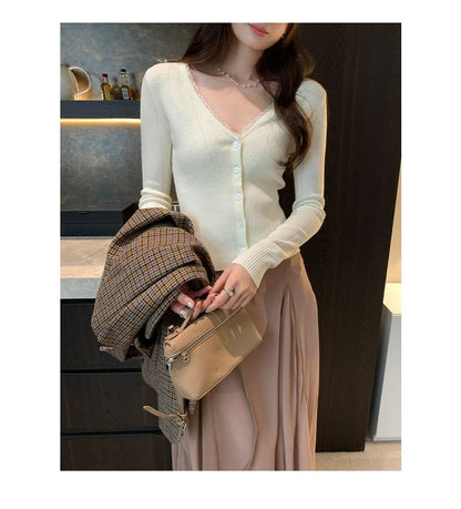 Buttoned V Neck Long Sleeve Solid Knit Blouse
