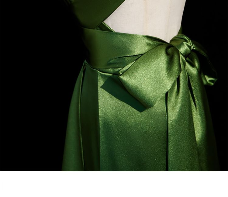 Sleeveless Plain Halter Evening Slit Gown A-Line